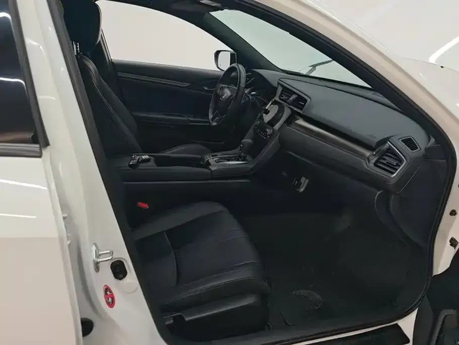 Honda Civic — фото 5