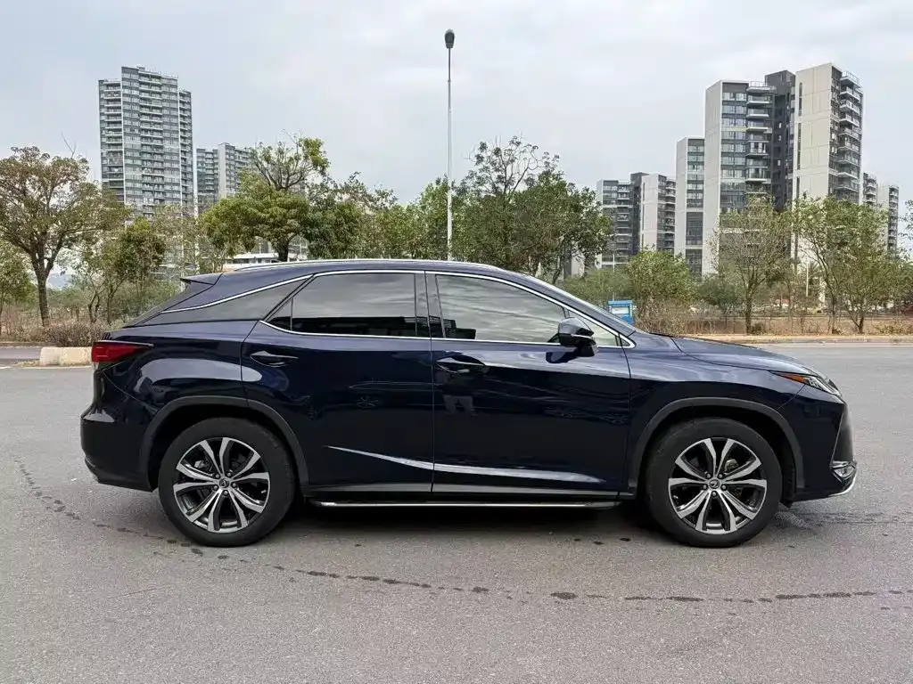 Lexus RX — фото 2