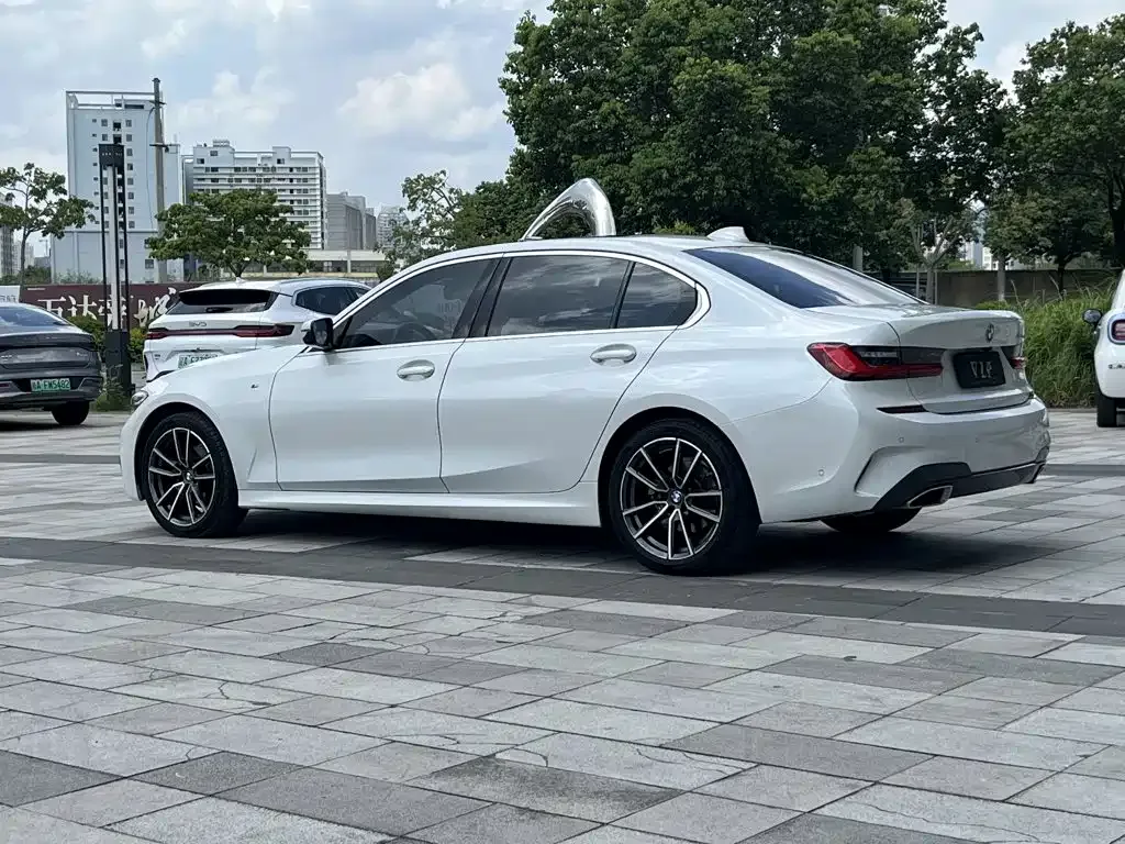BMW 3 Series — фото 9
