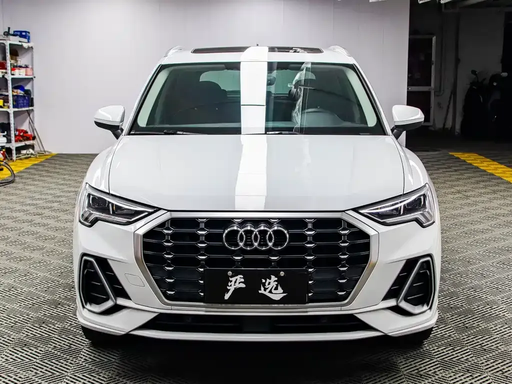 Audi Q3 — фото 6