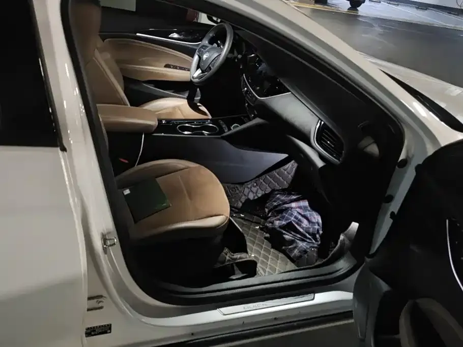 Buick Regal — фото 9