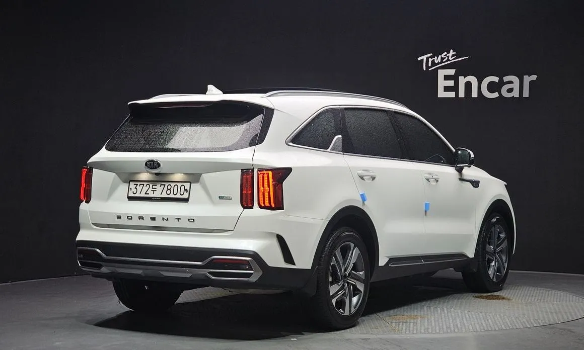 Kia Sorento — фото 4