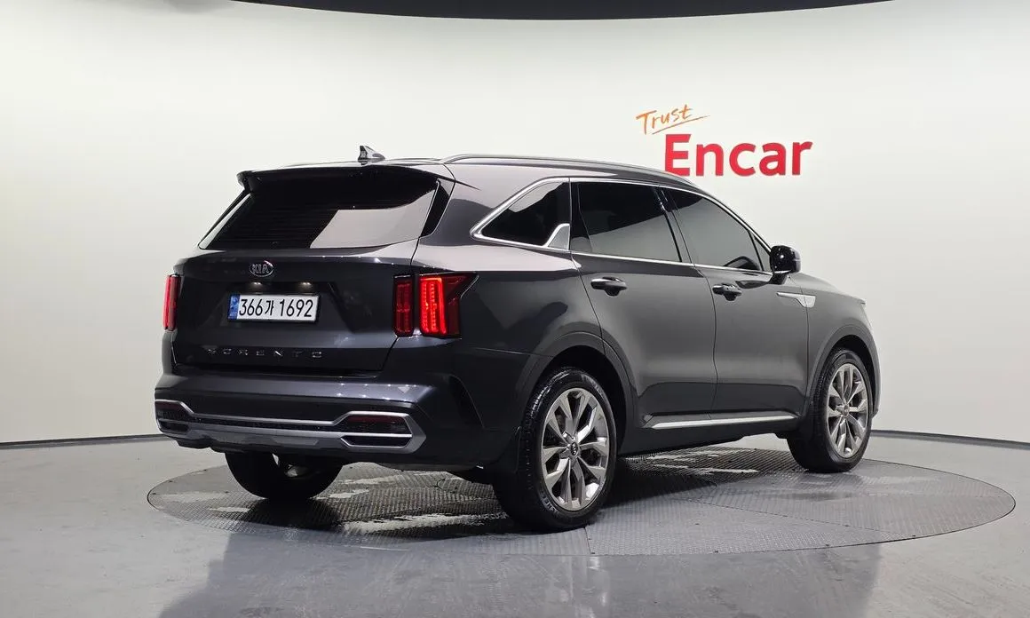 Kia Sorento — фото 2