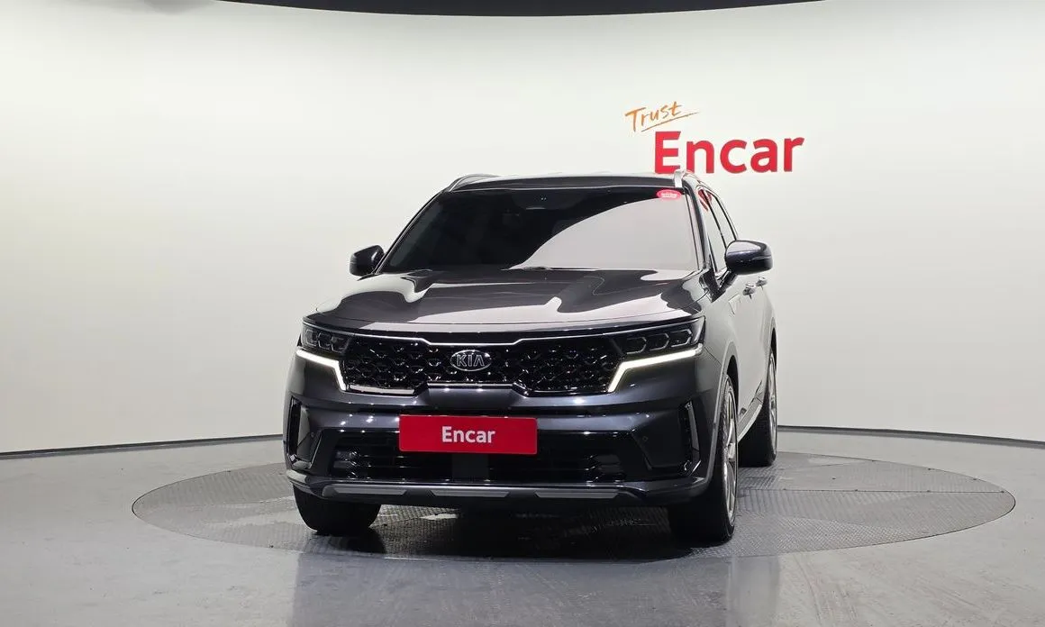 Kia Sorento — фото 5