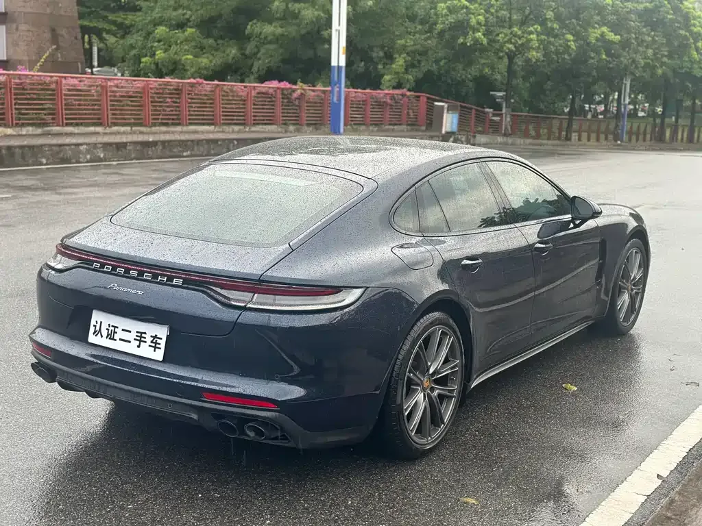 Porsche Panamera — фото 10
