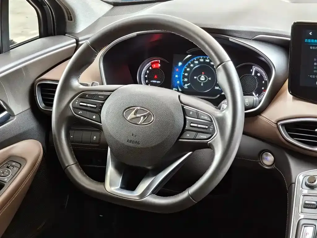 Hyundai Santa Fe — фото 8