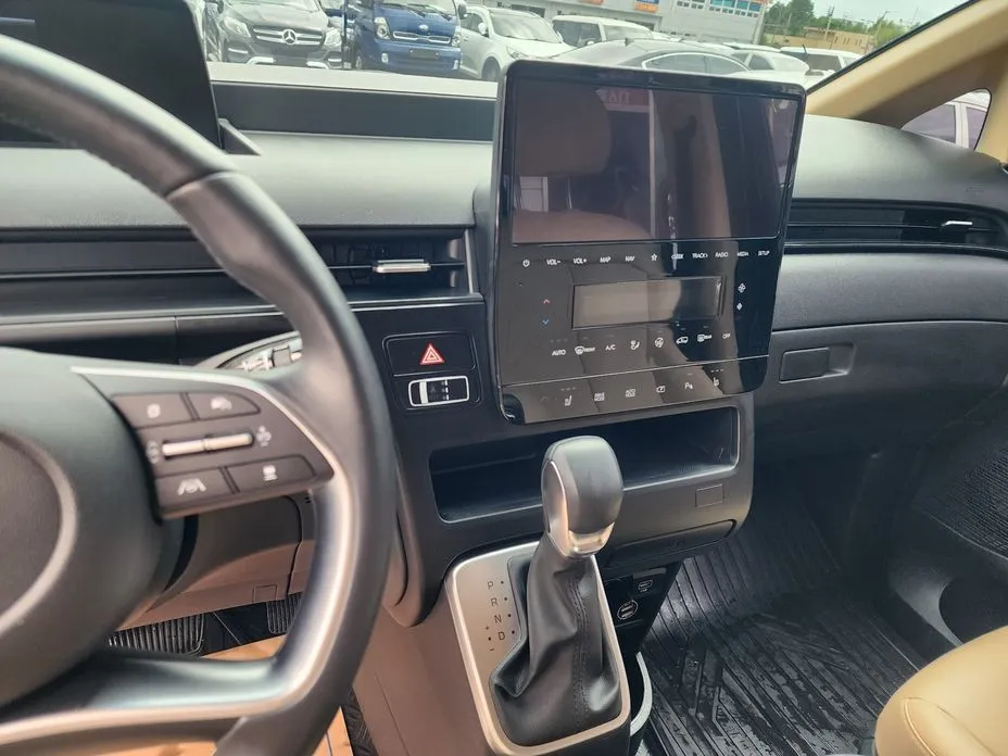 Hyundai Staria — фото 10