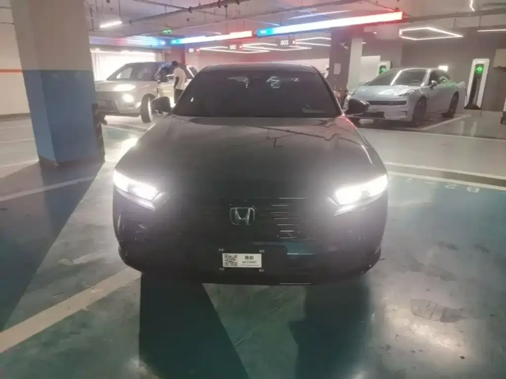 Honda Accord — фото 6