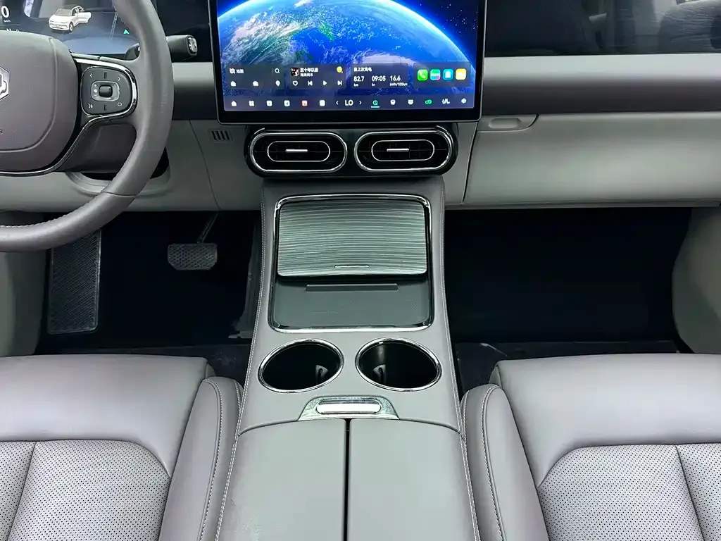 Leapmotor C11 — фото 10