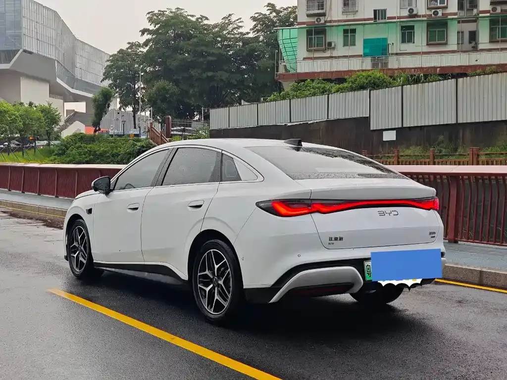 BYD Seal 06 — фото 4
