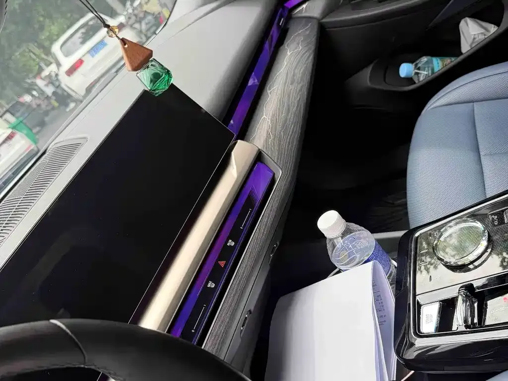 BMW i5 2024 из CN, фото 5