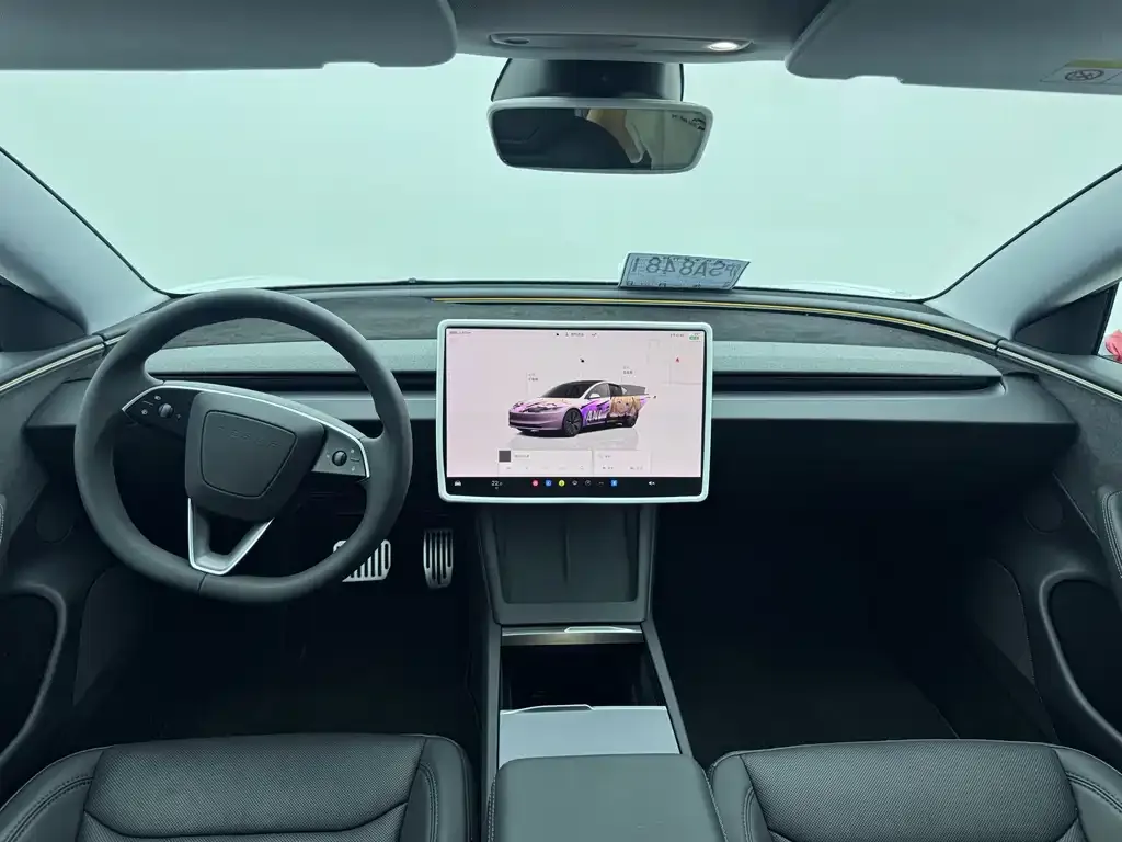 Tesla Model 3 — фото 8