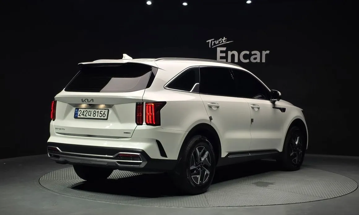 Kia Sorento — фото 4