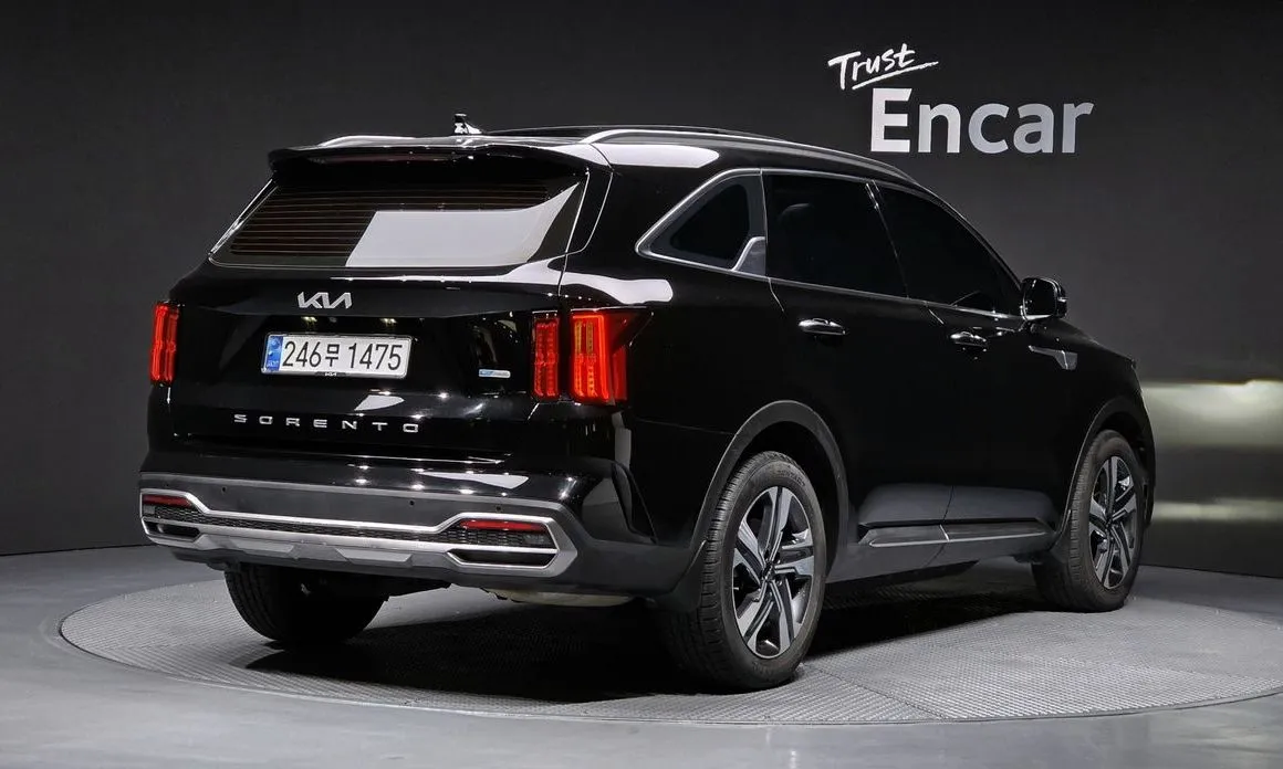 Kia Sorento — фото 4