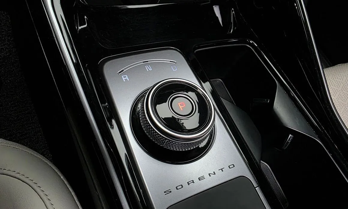 Kia Sorento — фото 2