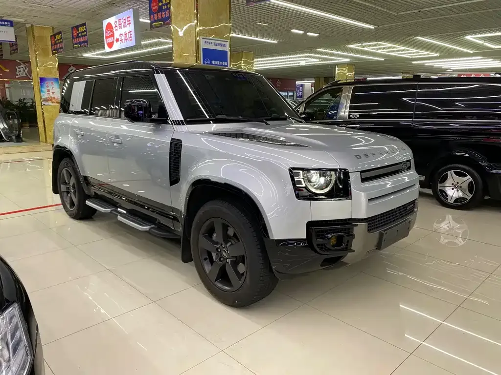 Land Rover Defender — фото 9