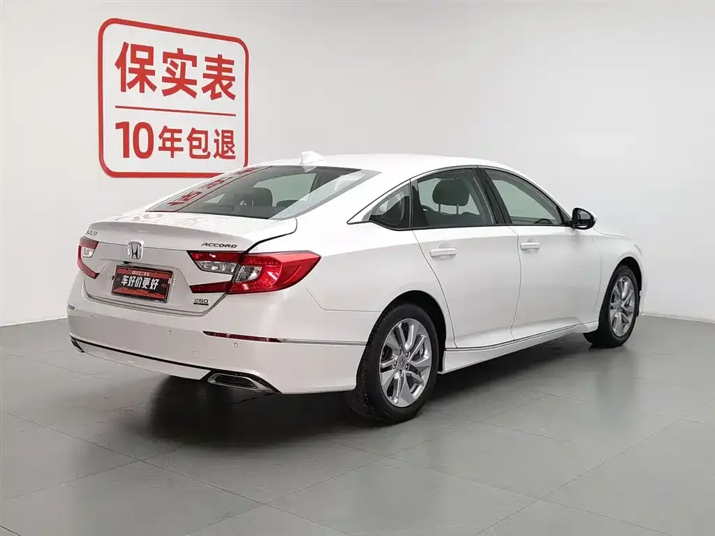 Honda Accord — фото 6