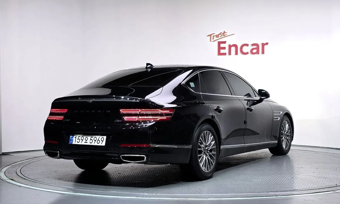 Genesis G80 — фото 2