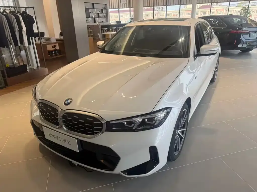 BMW 3 Series — фото 1