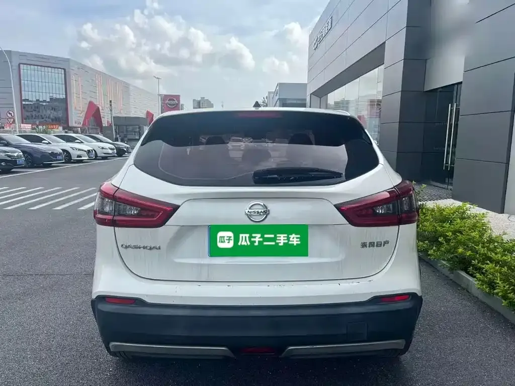 Nissan Qashqai — фото 5
