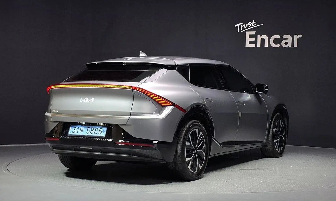 Kia EV6 — фото 7