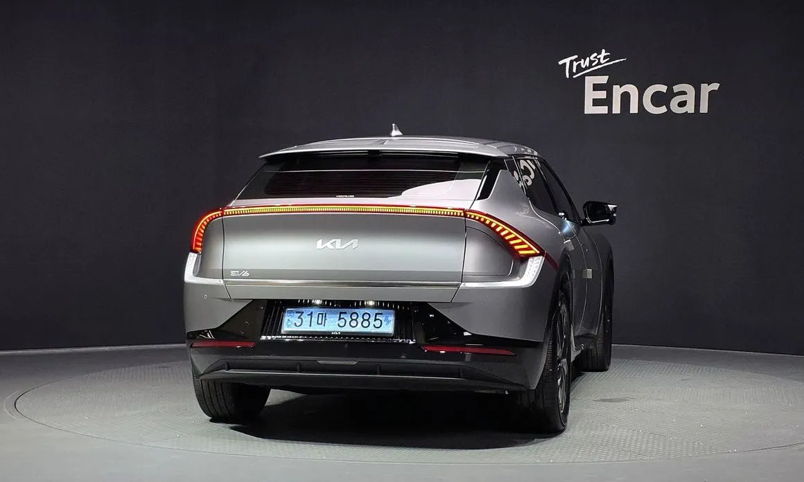 Kia EV6 — фото 5