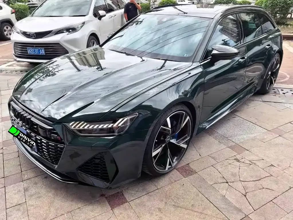 Audi RS 6 — фото 1