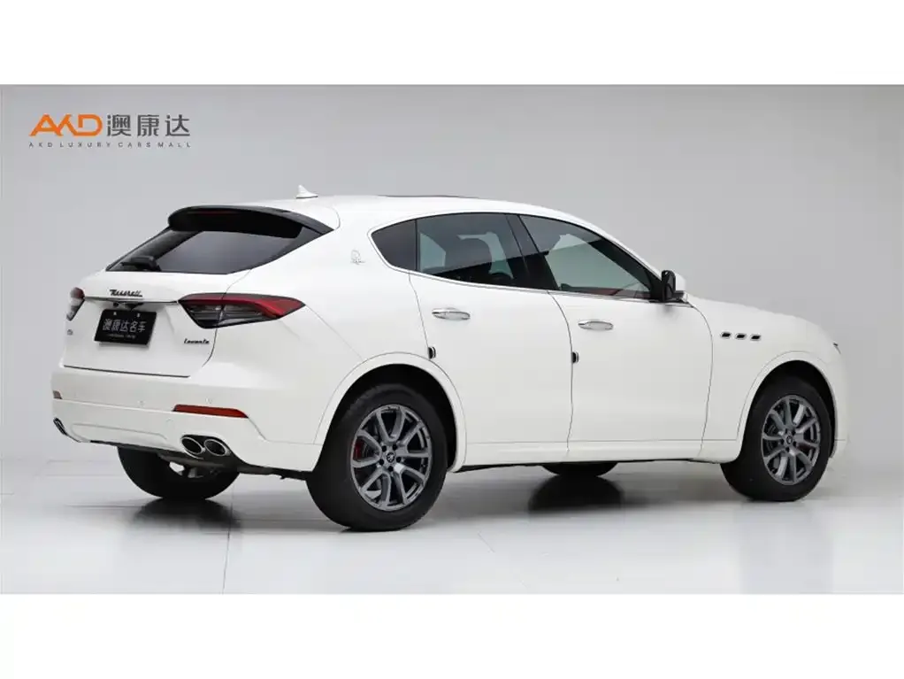 Maserati Levante — фото 2