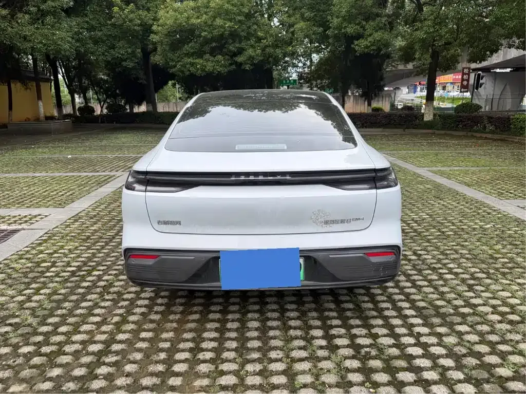 Geely Galaxy Xingyao 8 2025 из CN, фото 8