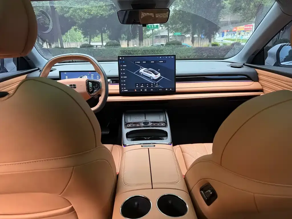 Geely Galaxy Xingyao 8 2025 из CN, фото 4