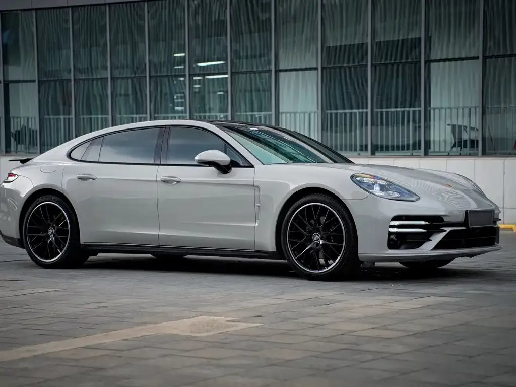 Porsche Panamera — фото 9
