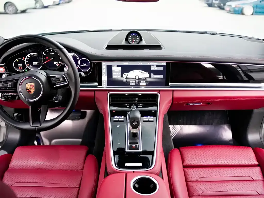 Porsche Panamera — фото 10