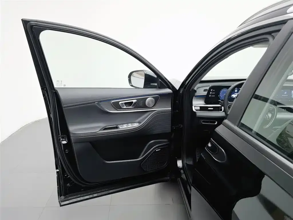 Chery Tiggo 8 PRO — фото 9