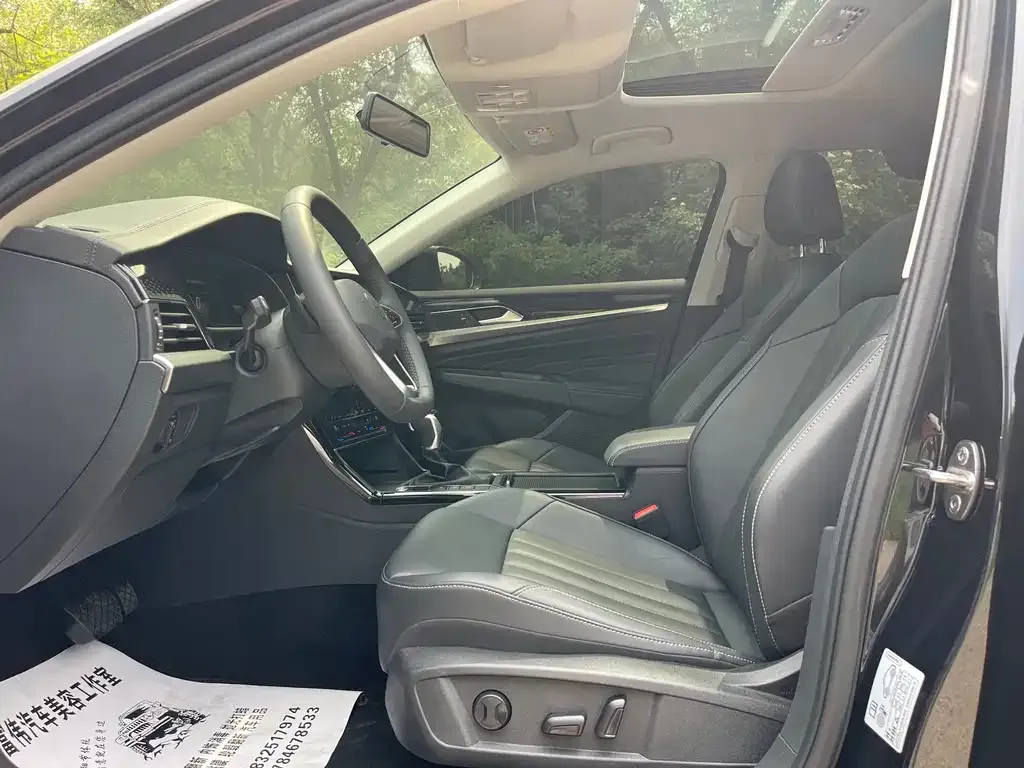 Volkswagen Passat — фото 10