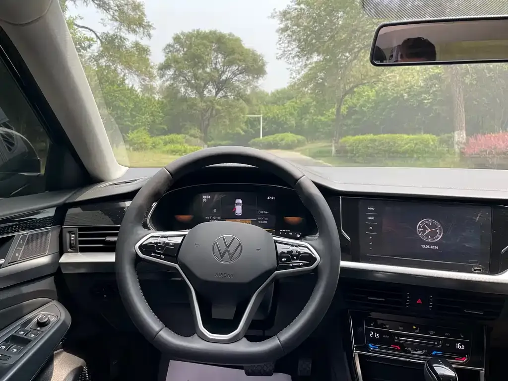 Volkswagen Passat — фото 6