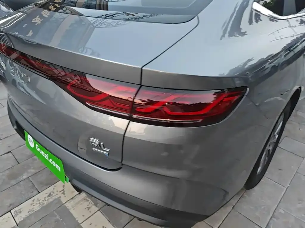 BYD Qin L — фото 7