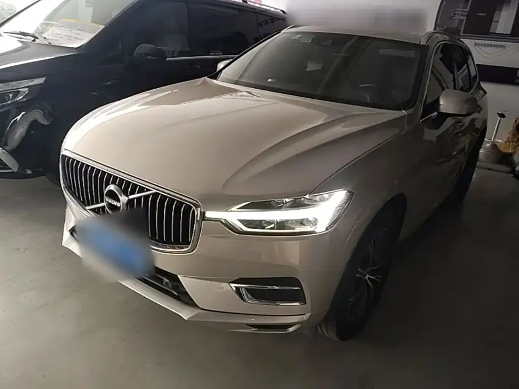 Volvo XC60 — фото 3