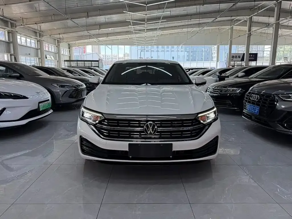 Volkswagen Sagitar — фото 7