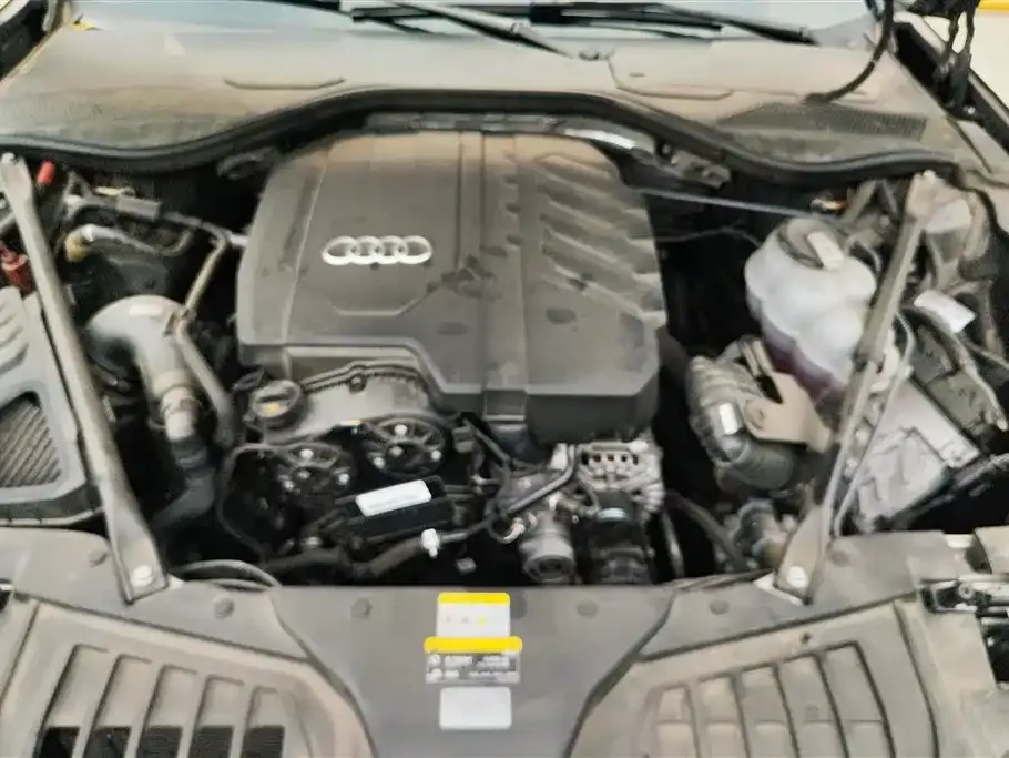 Audi A8 2024 из CN, фото 3
