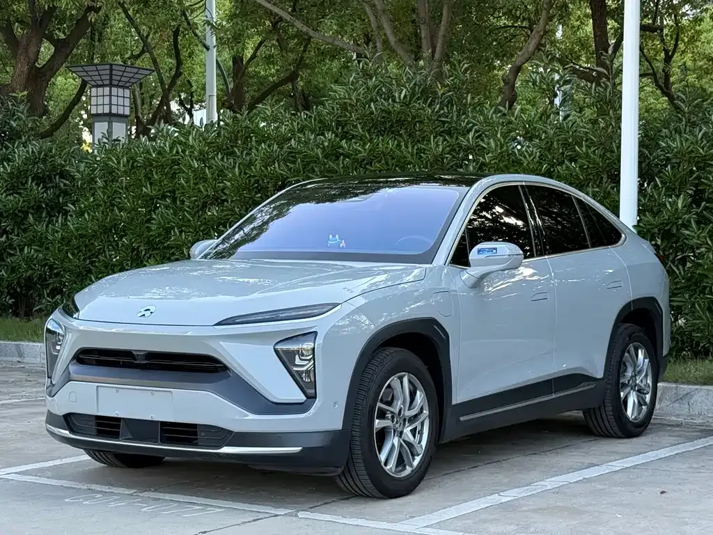 NIO EC6