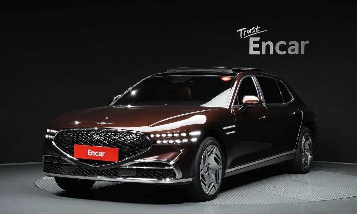 Genesis G90 — фото 1