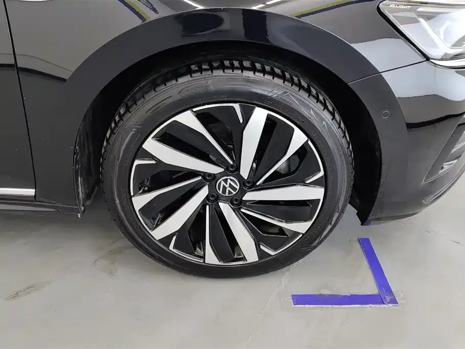 Volkswagen Passat — фото 2