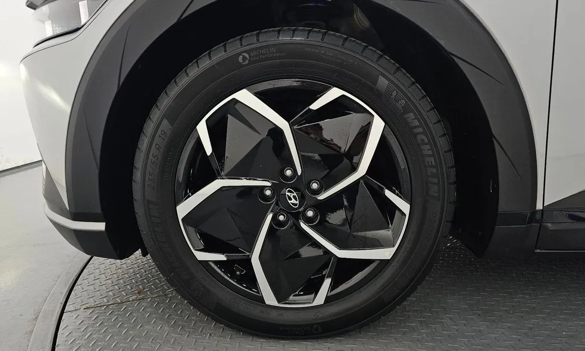 Hyundai Ioniq5 — фото 10
