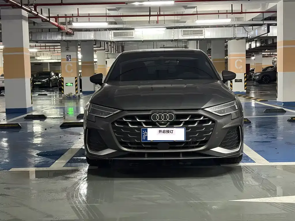 Audi A3 — фото 1