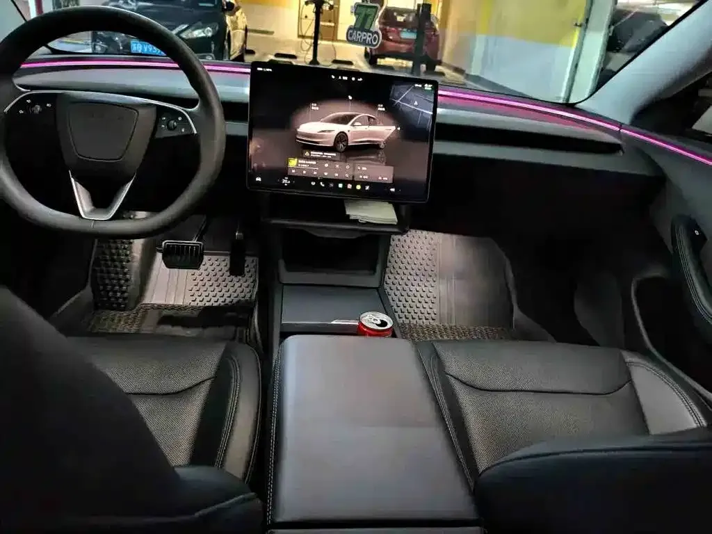 Tesla Model 3 — фото 5