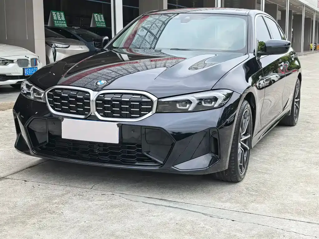 BMW 3 Series — фото 1