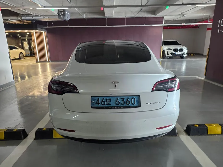 Tesla Model 3 — фото 9