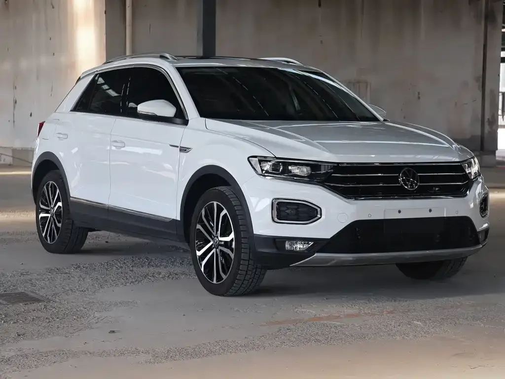 Volkswagen T-Roc — фото 10