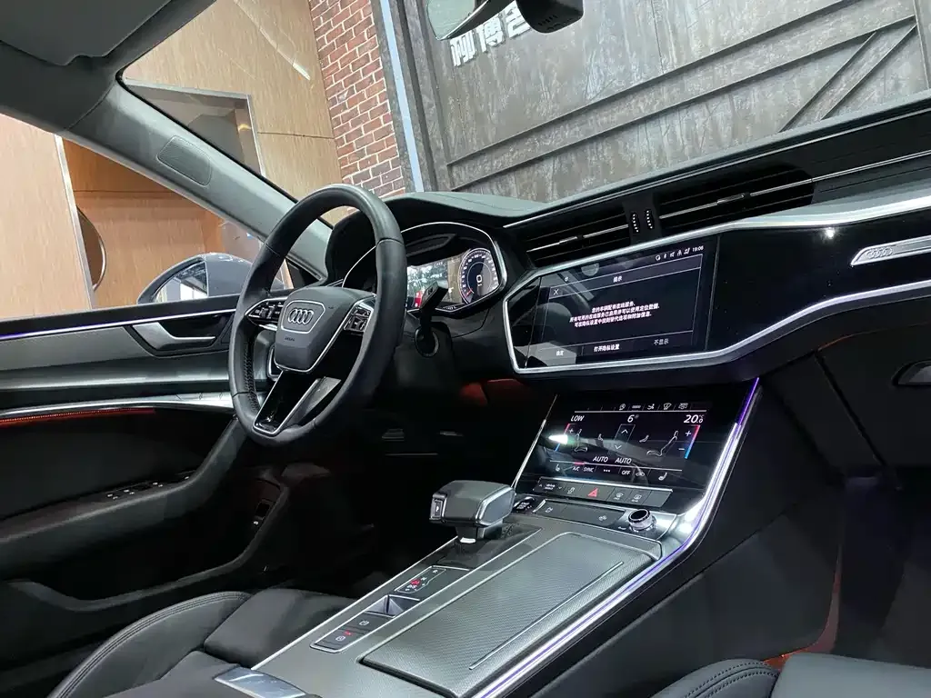Audi A7 2021 из CN, фото 5