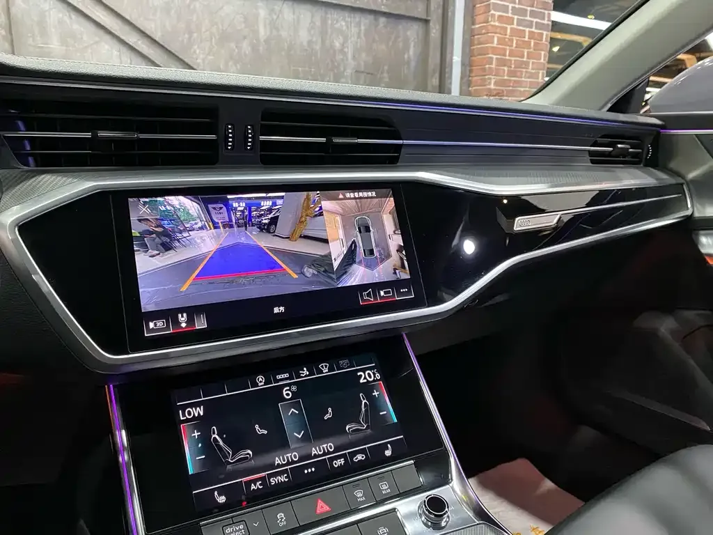 Audi A7 2021 из CN, фото 7